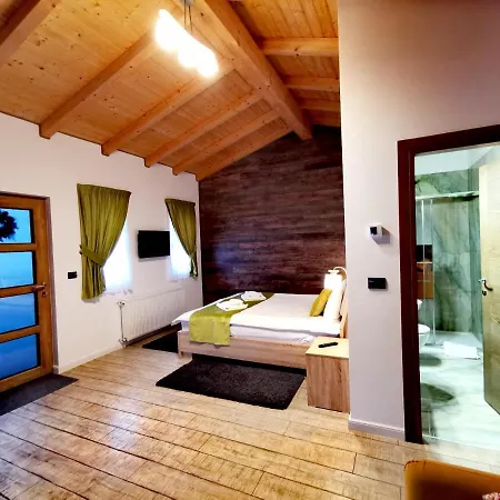 Popasul Lu' Voda Resort *